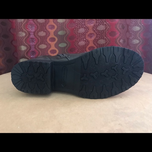 Baretraps Riding Boots - Picture 2 of 4